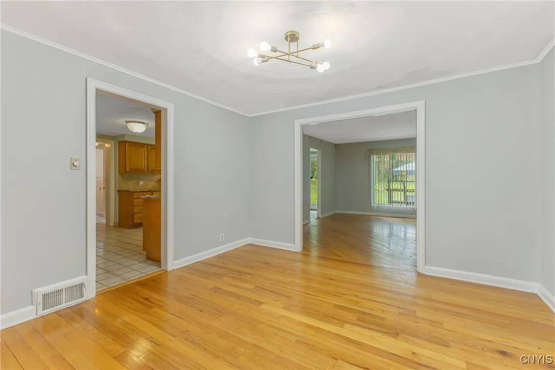 617 Mertens Avenue, Syracuse, New York 13203, Syracuse, New York 13203, 3 Bedrooms Bedrooms, 7 Rooms Rooms,2 BathroomsBathrooms,Residential,For Sale,617 Mertens Avenue, Syracuse, New York 13203,S1622225