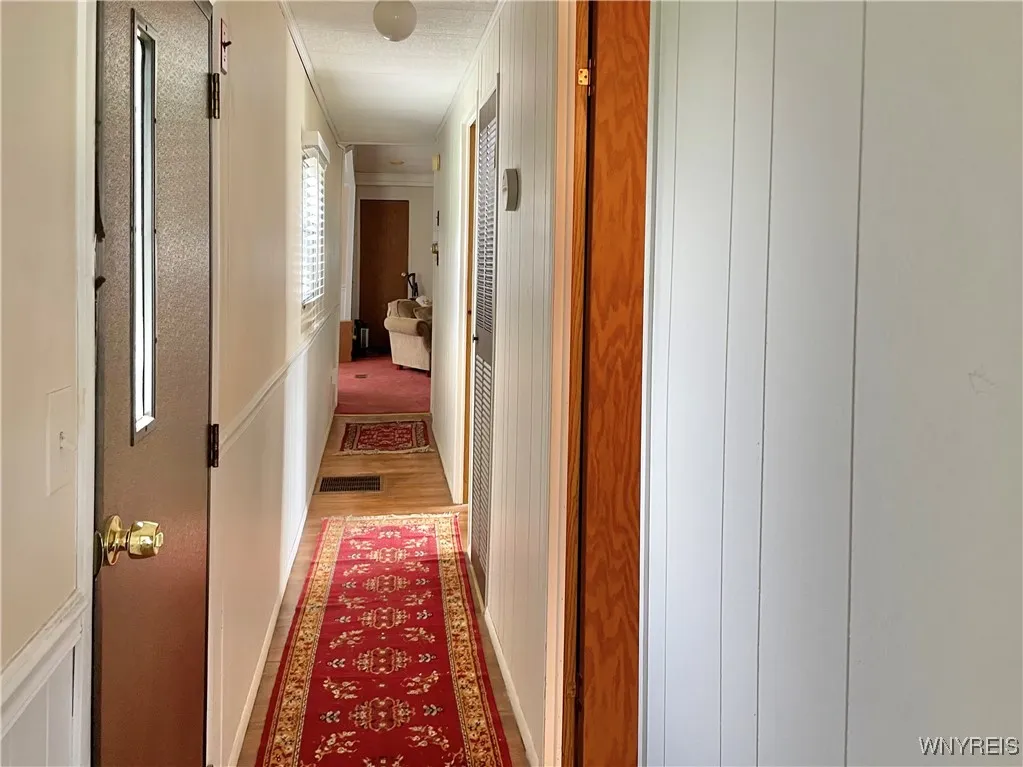 62 Marseille Avenue, West Seneca, New York 14224, West Seneca, New York 14224, 2 Bedrooms Bedrooms, 5 Rooms Rooms,1 BathroomBathrooms,Residential,For Sale,62 Marseille Avenue, West Seneca, New York 14224,B1620328