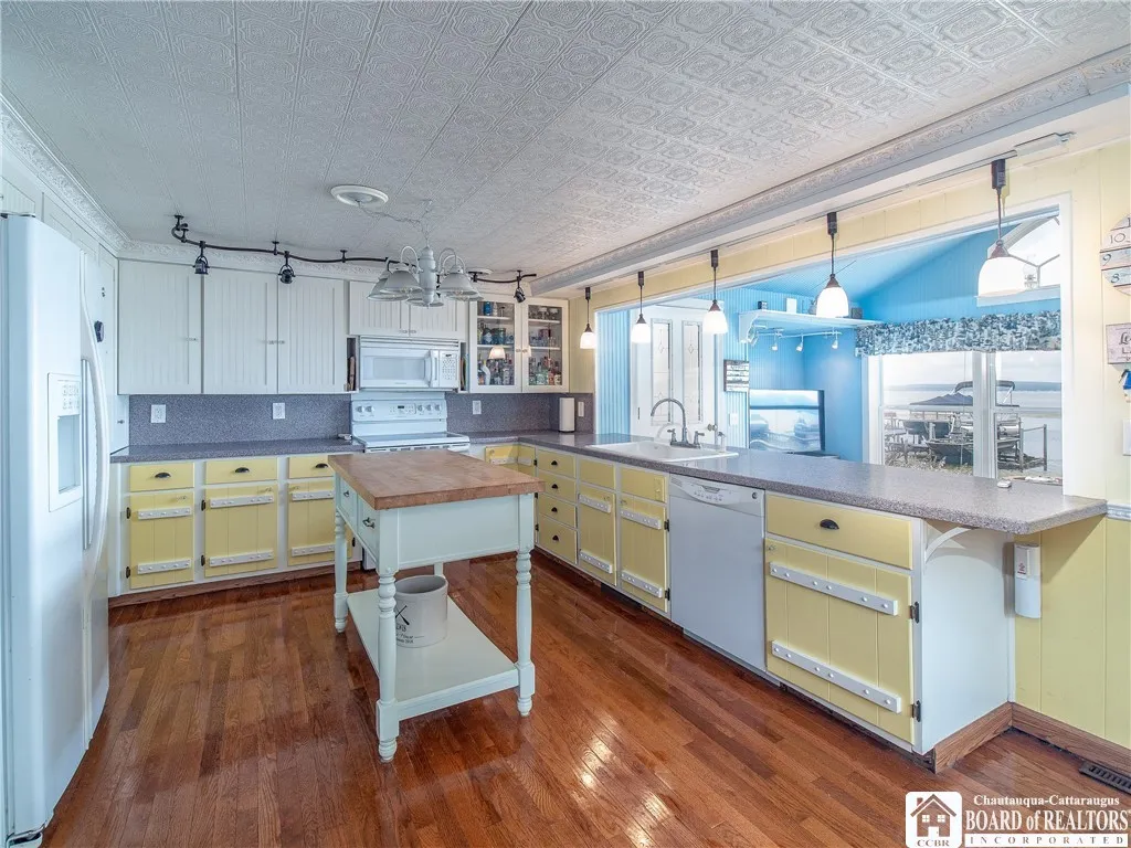 62 Loomis Bay Road, North Harmony, New York 14710, North Harmony, New York 14710, 2 Bedrooms Bedrooms, 7 Rooms Rooms,1 BathroomBathrooms,Residential,For Sale,62 Loomis Bay Road, North Harmony, New York 14710,R1620976