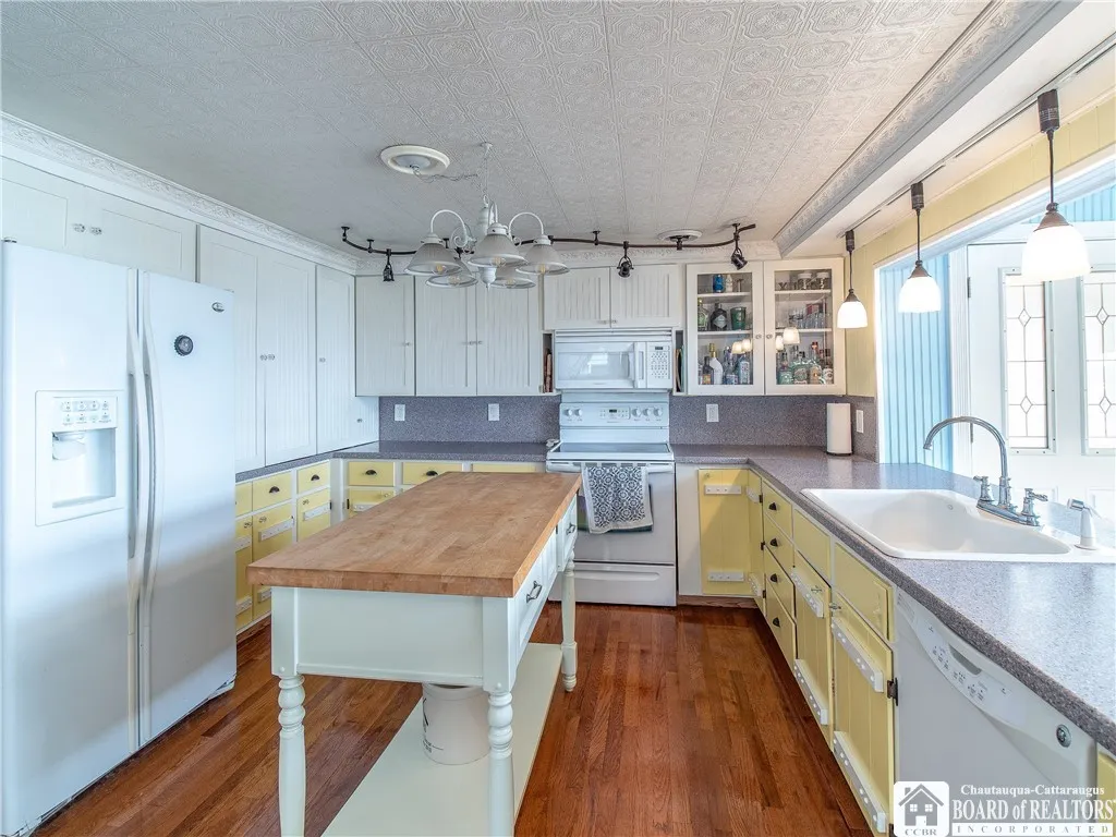 62 Loomis Bay Road, North Harmony, New York 14710, North Harmony, New York 14710, 2 Bedrooms Bedrooms, 7 Rooms Rooms,1 BathroomBathrooms,Residential,For Sale,62 Loomis Bay Road, North Harmony, New York 14710,R1620976