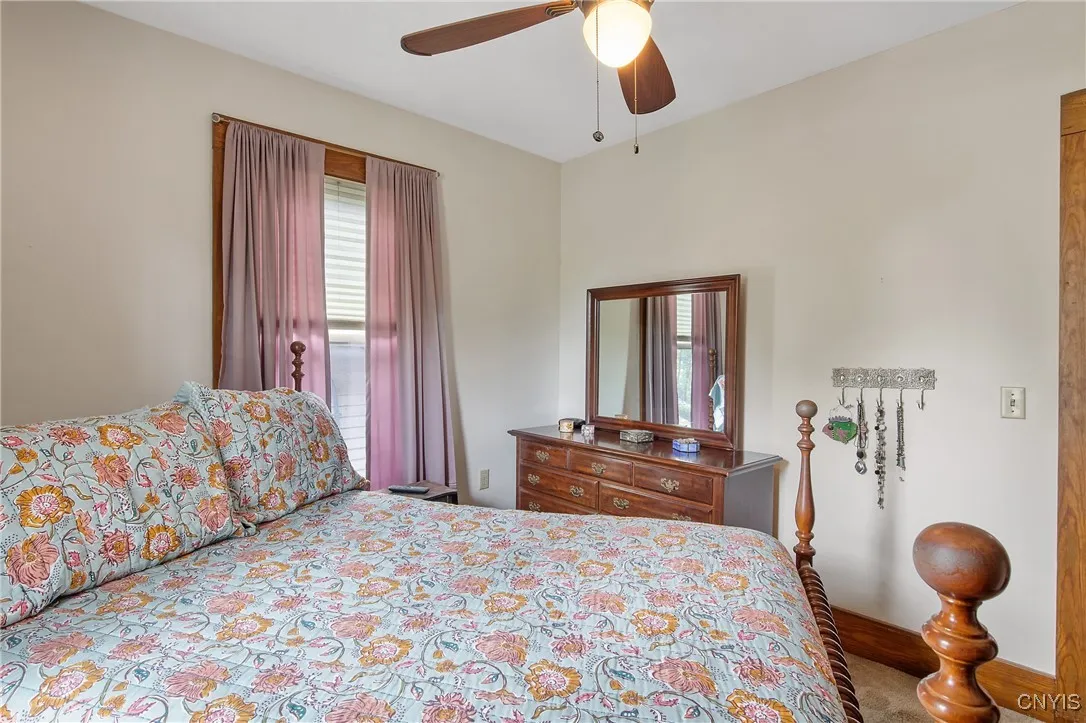 315 Boyden Street, Syracuse, New York 13203, Syracuse, New York 13203, 3 Bedrooms Bedrooms, 7 Rooms Rooms,1 BathroomBathrooms,Residential,For Sale,315 Boyden Street, Syracuse, New York 13203,S1621836