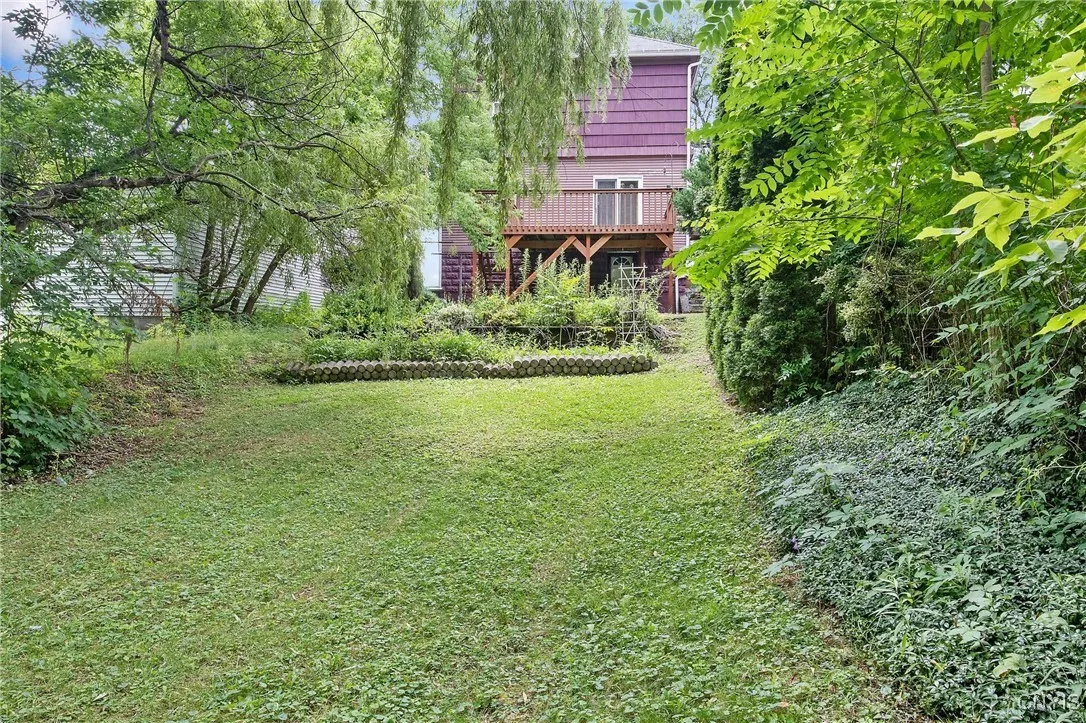 315 Boyden Street, Syracuse, New York 13203, Syracuse, New York 13203, 3 Bedrooms Bedrooms, 7 Rooms Rooms,1 BathroomBathrooms,Residential,For Sale,315 Boyden Street, Syracuse, New York 13203,S1621836