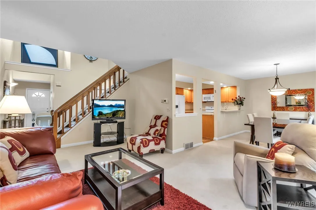 5468 Village Station Circle, Clarence, New York 14, Clarence, New York 14221, 2 Bedrooms Bedrooms, 6 Rooms Rooms,1 BathroomBathrooms,Residential,For Sale,5468 Village Station Circle, Clarence, New York 14,B1622305