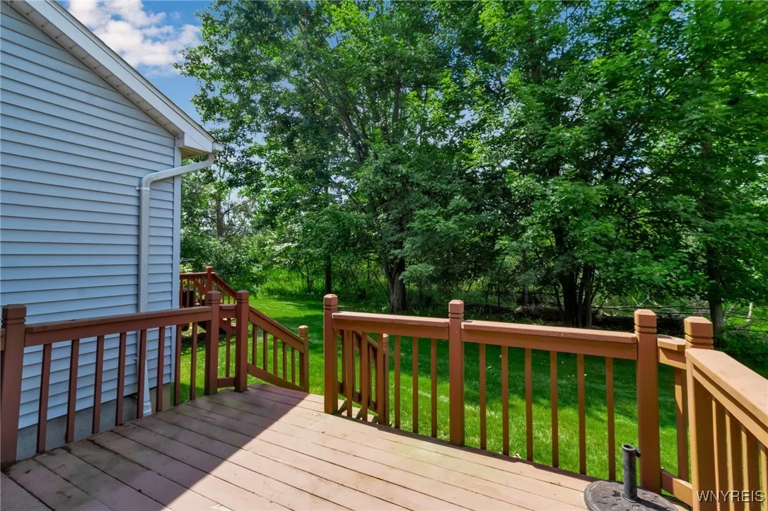 5468 Village Station Circle, Clarence, New York 14, Clarence, New York 14221, 2 Bedrooms Bedrooms, 6 Rooms Rooms,1 BathroomBathrooms,Residential,For Sale,5468 Village Station Circle, Clarence, New York 14,B1622305