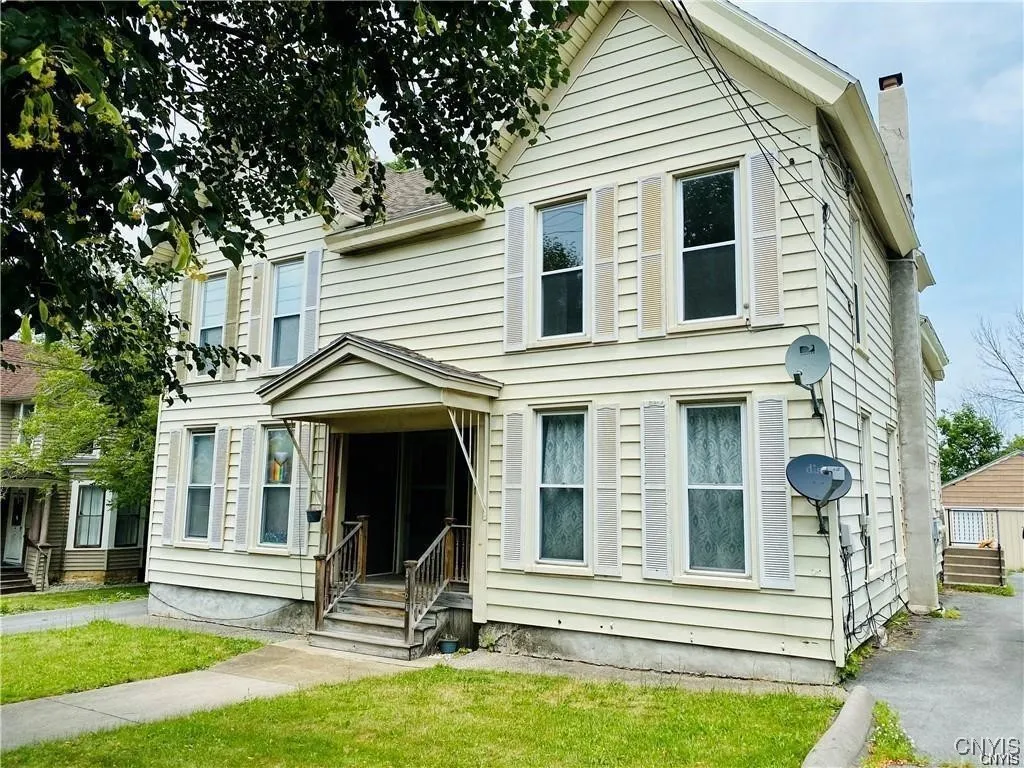 416 Coffeen Street, Watertown City, New York 13601, Watertown City, New York 13601, 6 Bedrooms Bedrooms, ,4 BathroomsBathrooms,Residential,Closed,416 Coffeen Street, Watertown City, New York 13601,0,S1622640