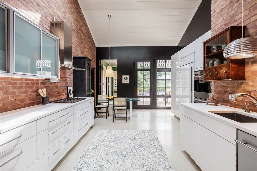 3399 Elmwood Avenue, Brighton, New York 14610, Brighton, New York 14610, 3 Bedrooms Bedrooms, 7 Rooms Rooms,3 BathroomsBathrooms,Residential,For Sale,3399 Elmwood Avenue, Brighton, New York 14610,R1618291