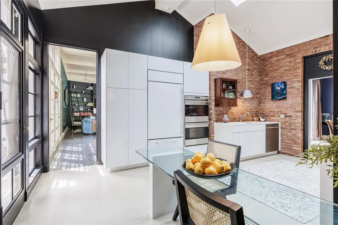 3399 Elmwood Avenue, Brighton, New York 14610, Brighton, New York 14610, 3 Bedrooms Bedrooms, 7 Rooms Rooms,3 BathroomsBathrooms,Residential,For Sale,3399 Elmwood Avenue, Brighton, New York 14610,R1618291