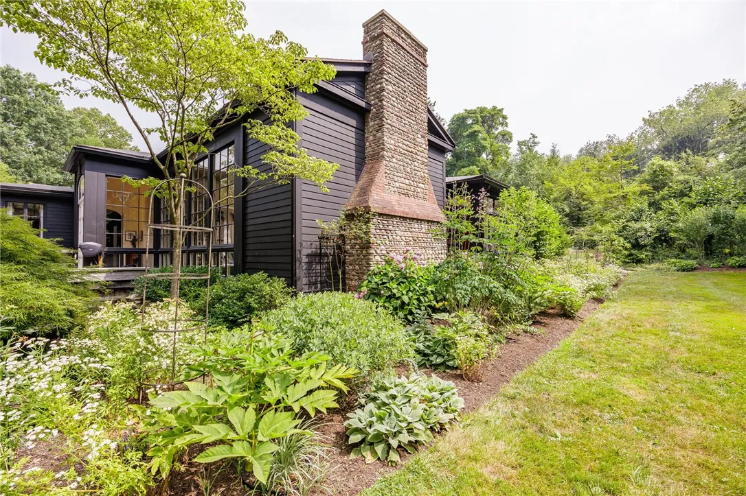 3399 Elmwood Avenue, Brighton, New York 14610, Brighton, New York 14610, 3 Bedrooms Bedrooms, 7 Rooms Rooms,3 BathroomsBathrooms,Residential,For Sale,3399 Elmwood Avenue, Brighton, New York 14610,R1618291