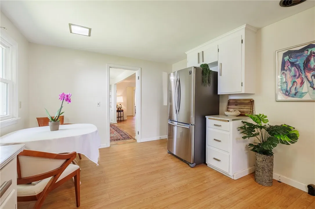 760 Beach Avenue, Rochester, New York 14612, Rochester, New York 14612, 3 Bedrooms Bedrooms, 7 Rooms Rooms,1 BathroomBathrooms,Residential,For Sale,760 Beach Avenue, Rochester, New York 14612,R1622631