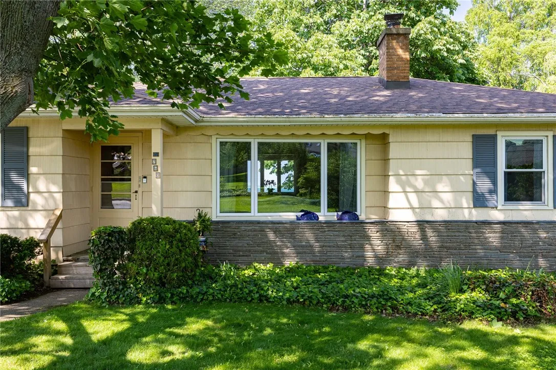 760 Beach Avenue, Rochester, New York 14612, Rochester, New York 14612, 3 Bedrooms Bedrooms, 7 Rooms Rooms,1 BathroomBathrooms,Residential,For Sale,760 Beach Avenue, Rochester, New York 14612,R1622631
