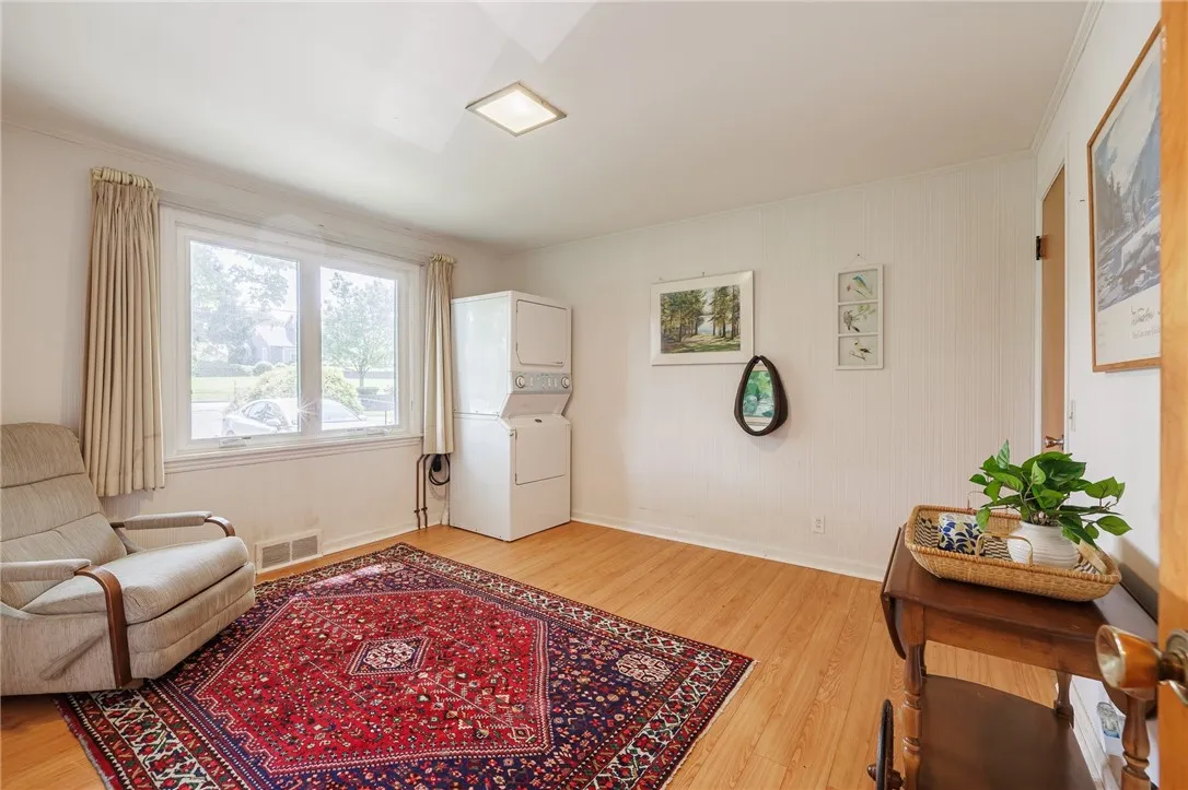 760 Beach Avenue, Rochester, New York 14612, Rochester, New York 14612, 3 Bedrooms Bedrooms, 7 Rooms Rooms,1 BathroomBathrooms,Residential,For Sale,760 Beach Avenue, Rochester, New York 14612,R1622631