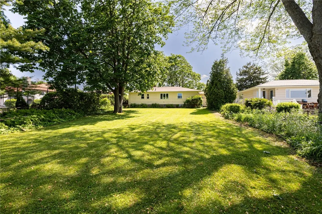760 Beach Avenue, Rochester, New York 14612, Rochester, New York 14612, 3 Bedrooms Bedrooms, 7 Rooms Rooms,1 BathroomBathrooms,Residential,For Sale,760 Beach Avenue, Rochester, New York 14612,R1622631