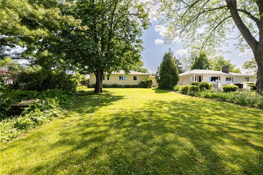 760 Beach Avenue, Rochester, New York 14612, Rochester, New York 14612, 3 Bedrooms Bedrooms, 7 Rooms Rooms,1 BathroomBathrooms,Residential,For Sale,760 Beach Avenue, Rochester, New York 14612,R1622631