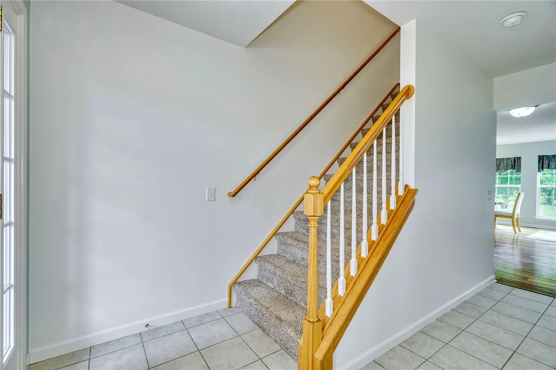 111 Southend Square, Henrietta, New York 14586, Henrietta, New York 14586, 3 Bedrooms Bedrooms, 7 Rooms Rooms,2 BathroomsBathrooms,Residential,For Sale,111 Southend Square, Henrietta, New York 14586,R1619984