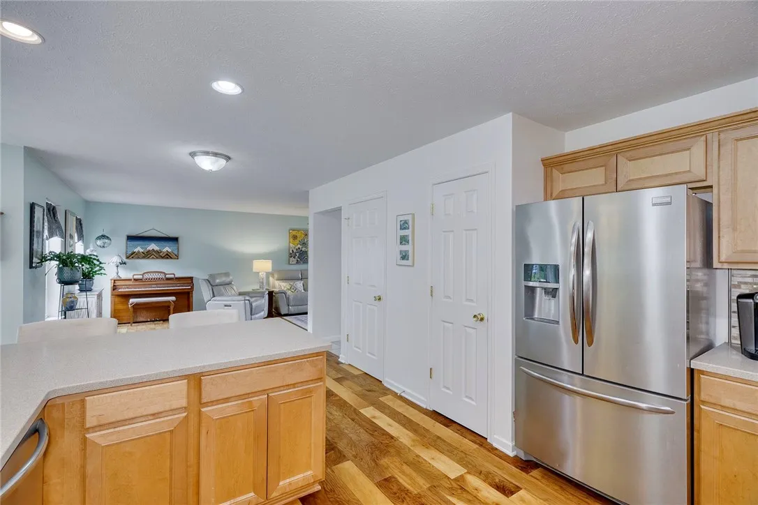 111 Southend Square, Henrietta, New York 14586, Henrietta, New York 14586, 3 Bedrooms Bedrooms, 7 Rooms Rooms,2 BathroomsBathrooms,Residential,For Sale,111 Southend Square, Henrietta, New York 14586,R1619984