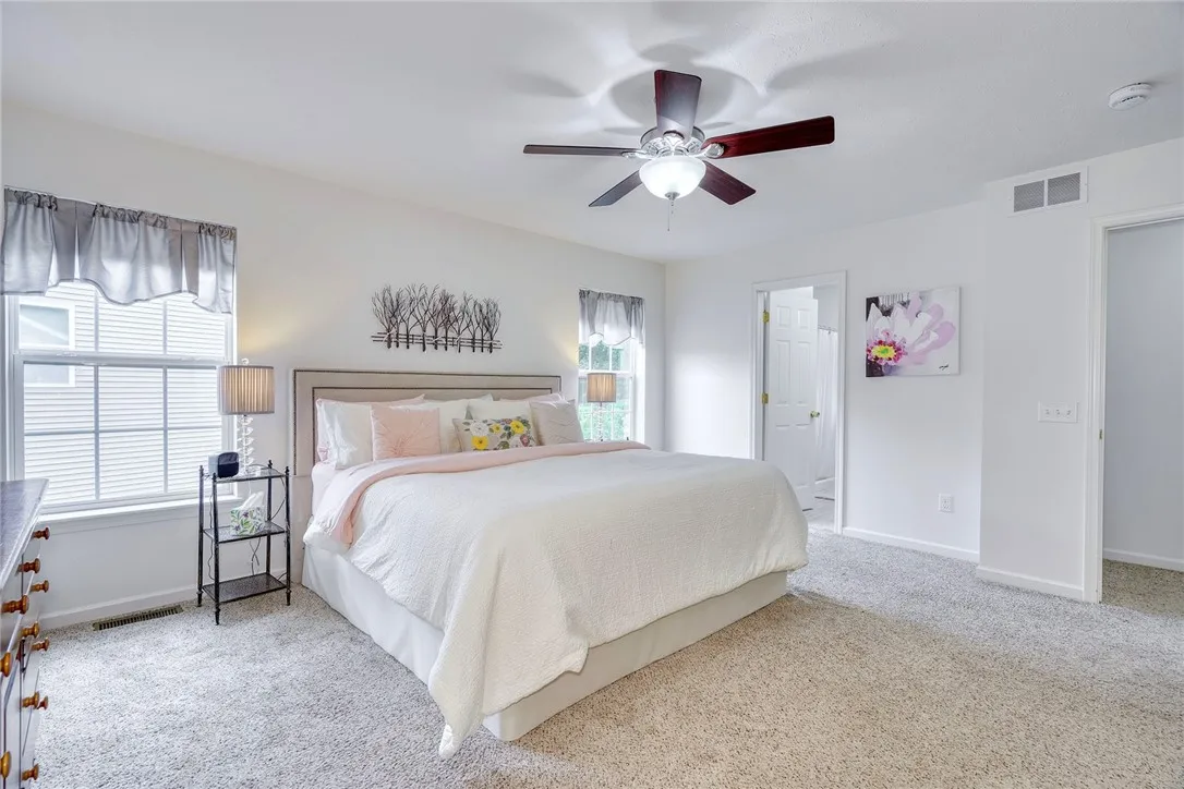 111 Southend Square, Henrietta, New York 14586, Henrietta, New York 14586, 3 Bedrooms Bedrooms, 7 Rooms Rooms,2 BathroomsBathrooms,Residential,For Sale,111 Southend Square, Henrietta, New York 14586,R1619984