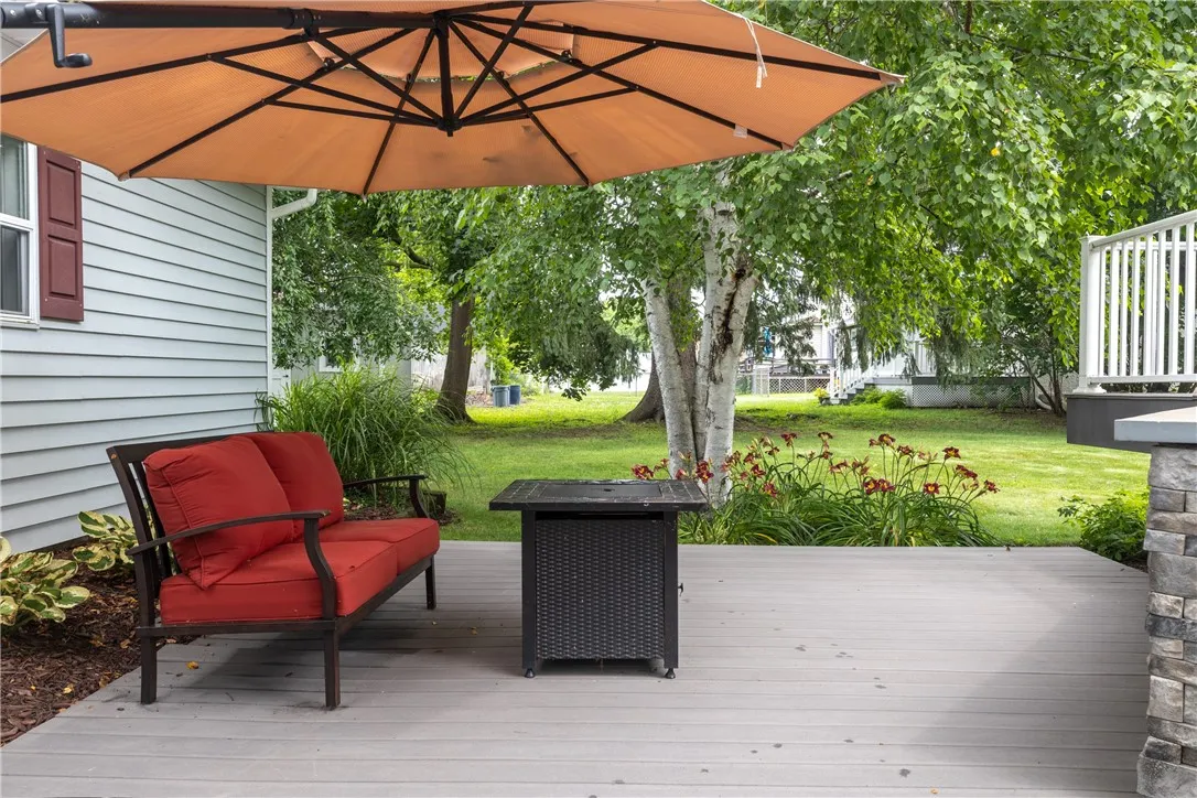 121 Reynolds Avenue, Corning City, New York 14830, Corning City, New York 14830, 3 Bedrooms Bedrooms, 9 Rooms Rooms,1 BathroomBathrooms,Residential,For Sale,121 Reynolds Avenue, Corning City, New York 14830,R1622220
