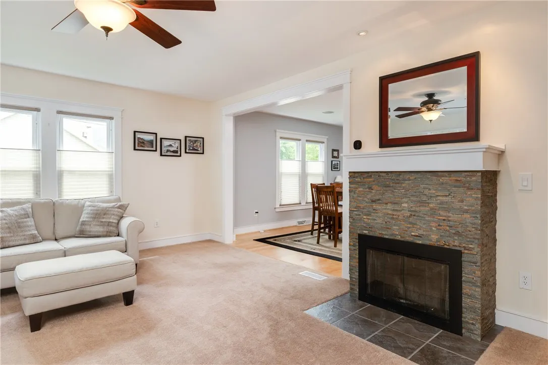 121 Reynolds Avenue, Corning City, New York 14830, Corning City, New York 14830, 3 Bedrooms Bedrooms, 9 Rooms Rooms,1 BathroomBathrooms,Residential,For Sale,121 Reynolds Avenue, Corning City, New York 14830,R1622220