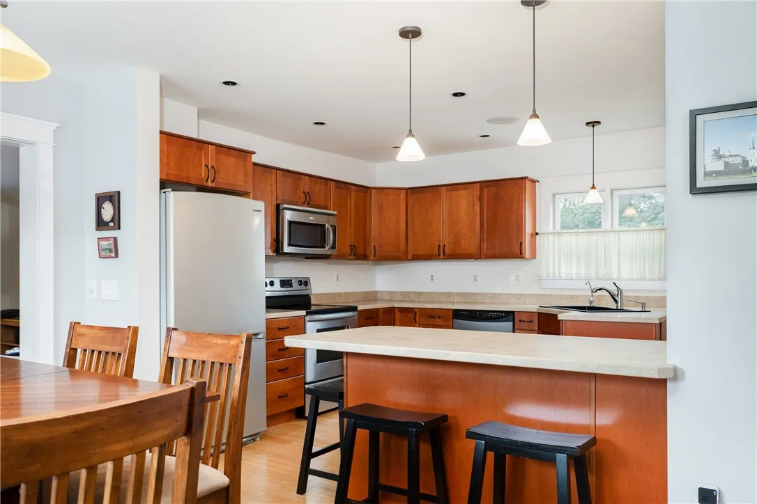 121 Reynolds Avenue, Corning City, New York 14830, Corning City, New York 14830, 3 Bedrooms Bedrooms, 9 Rooms Rooms,1 BathroomBathrooms,Residential,For Sale,121 Reynolds Avenue, Corning City, New York 14830,R1622220