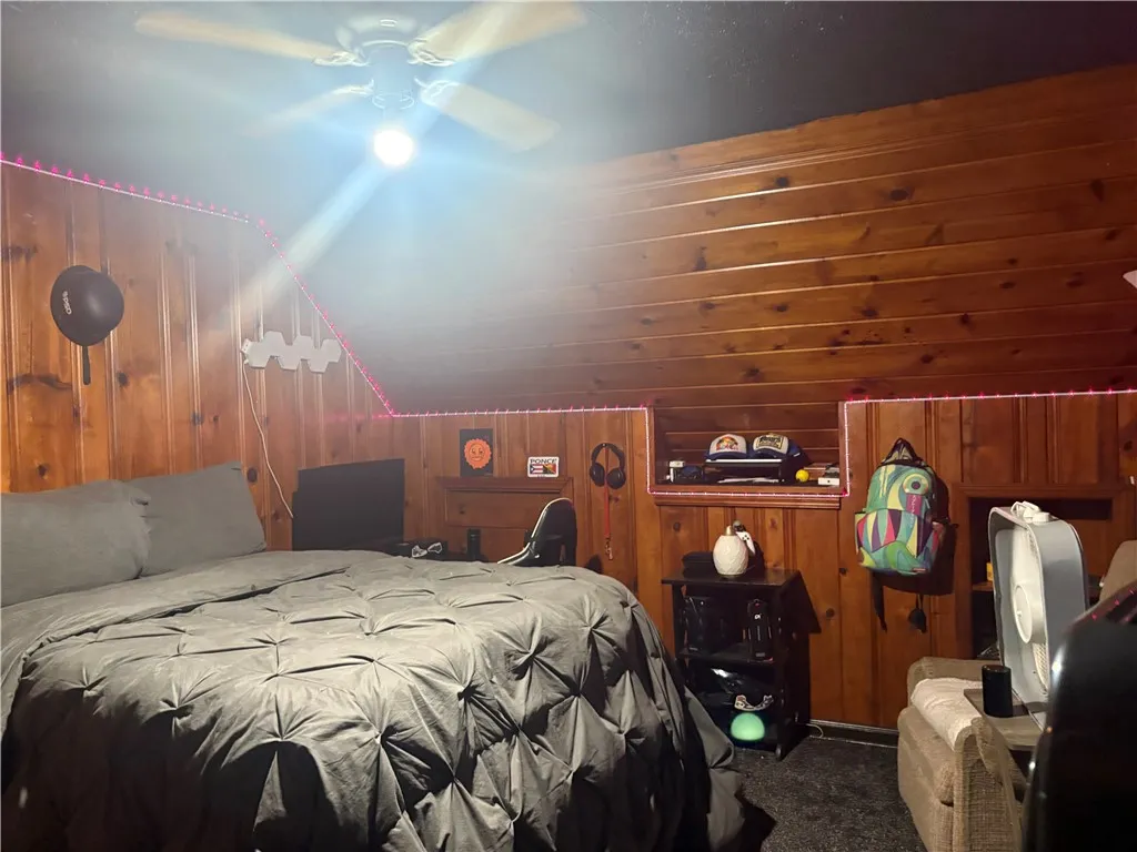 1139 Saint Paul Street, Rochester, New York 14621, Rochester, New York 14621, 10 Bedrooms Bedrooms, ,4 BathroomsBathrooms,Residential,For Sale,1139 Saint Paul Street, Rochester, New York 14621,R1622585