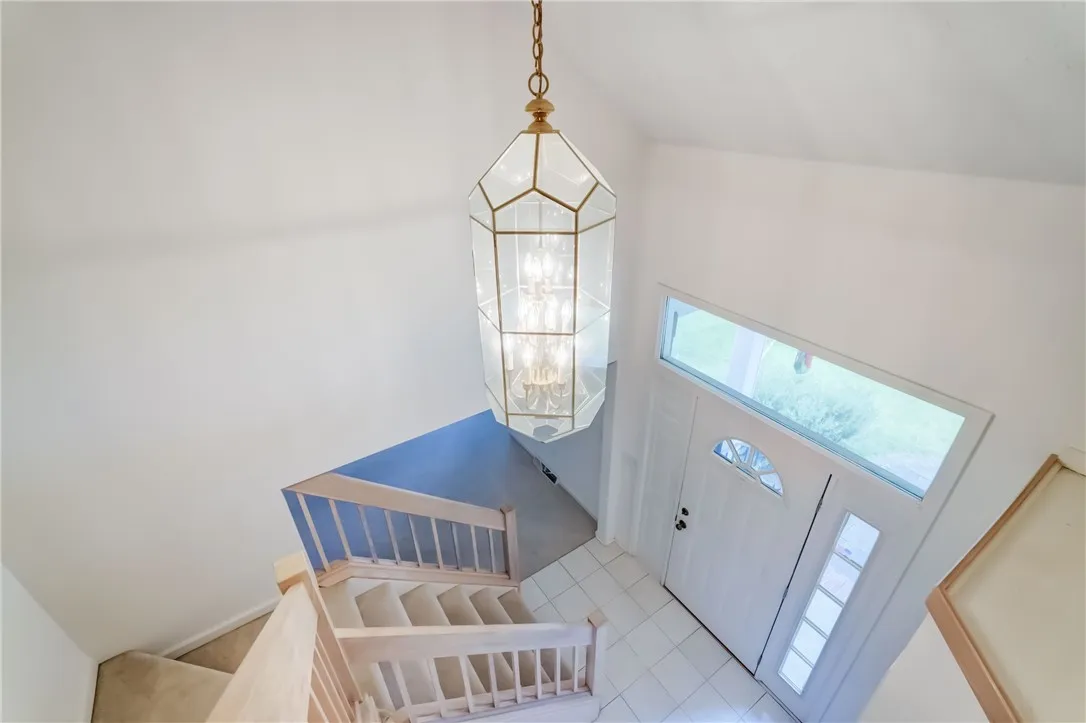 113 Churchview Lane, Henrietta, New York 14534, Henrietta, New York 14534, 3 Bedrooms Bedrooms, 7 Rooms Rooms,2 BathroomsBathrooms,Residential,For Sale,113 Churchview Lane, Henrietta, New York 14534,R1617590