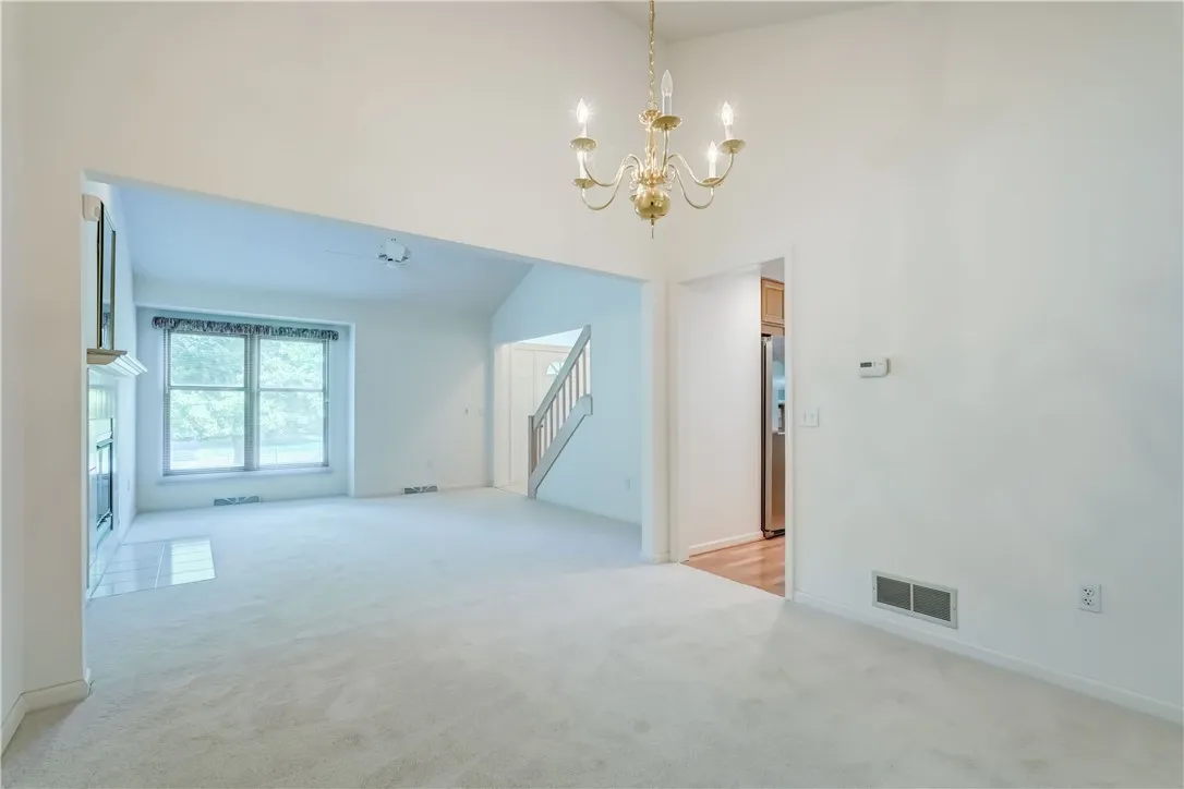 113 Churchview Lane, Henrietta, New York 14534, Henrietta, New York 14534, 3 Bedrooms Bedrooms, 7 Rooms Rooms,2 BathroomsBathrooms,Residential,For Sale,113 Churchview Lane, Henrietta, New York 14534,R1617590