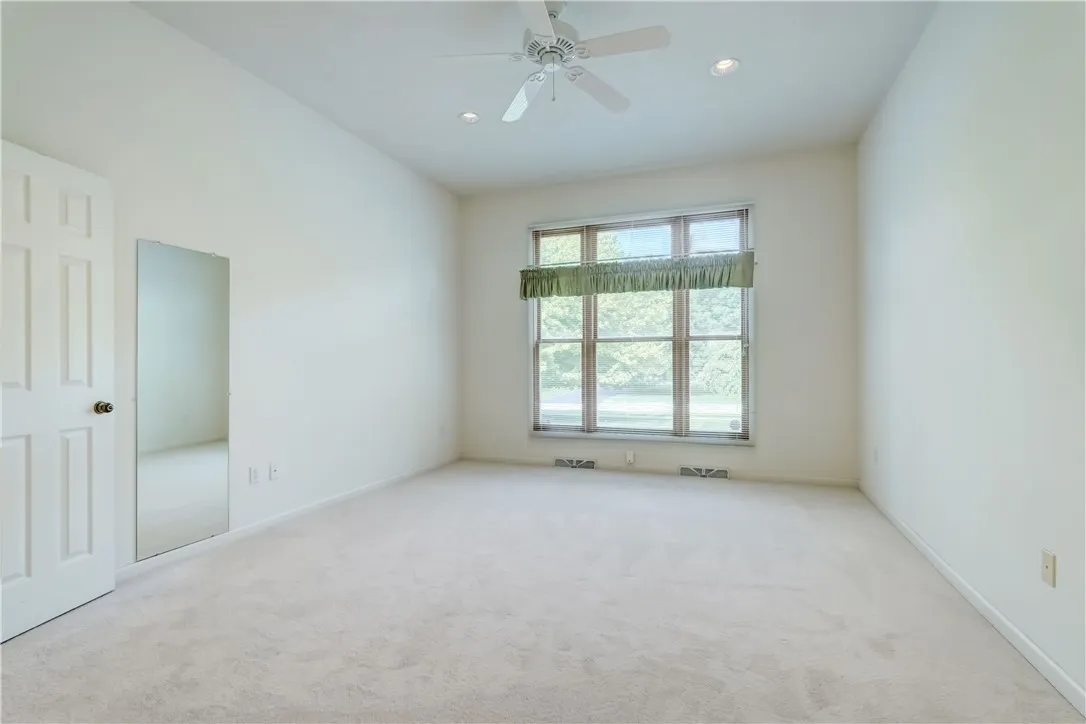 113 Churchview Lane, Henrietta, New York 14534, Henrietta, New York 14534, 3 Bedrooms Bedrooms, 7 Rooms Rooms,2 BathroomsBathrooms,Residential,For Sale,113 Churchview Lane, Henrietta, New York 14534,R1617590