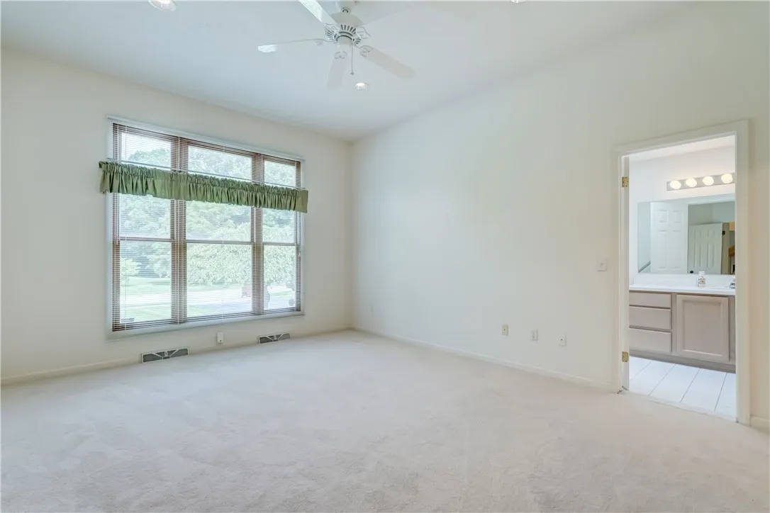 113 Churchview Lane, Henrietta, New York 14534, Henrietta, New York 14534, 3 Bedrooms Bedrooms, 7 Rooms Rooms,2 BathroomsBathrooms,Residential,For Sale,113 Churchview Lane, Henrietta, New York 14534,R1617590