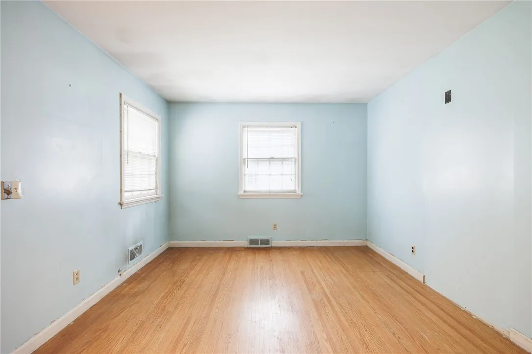 360 San Gabriel Drive, Rochester, New York 14610, Rochester, New York 14610, 4 Bedrooms Bedrooms, 7 Rooms Rooms,2 BathroomsBathrooms,Residential,For Sale,360 San Gabriel Drive, Rochester, New York 14610,R1622370