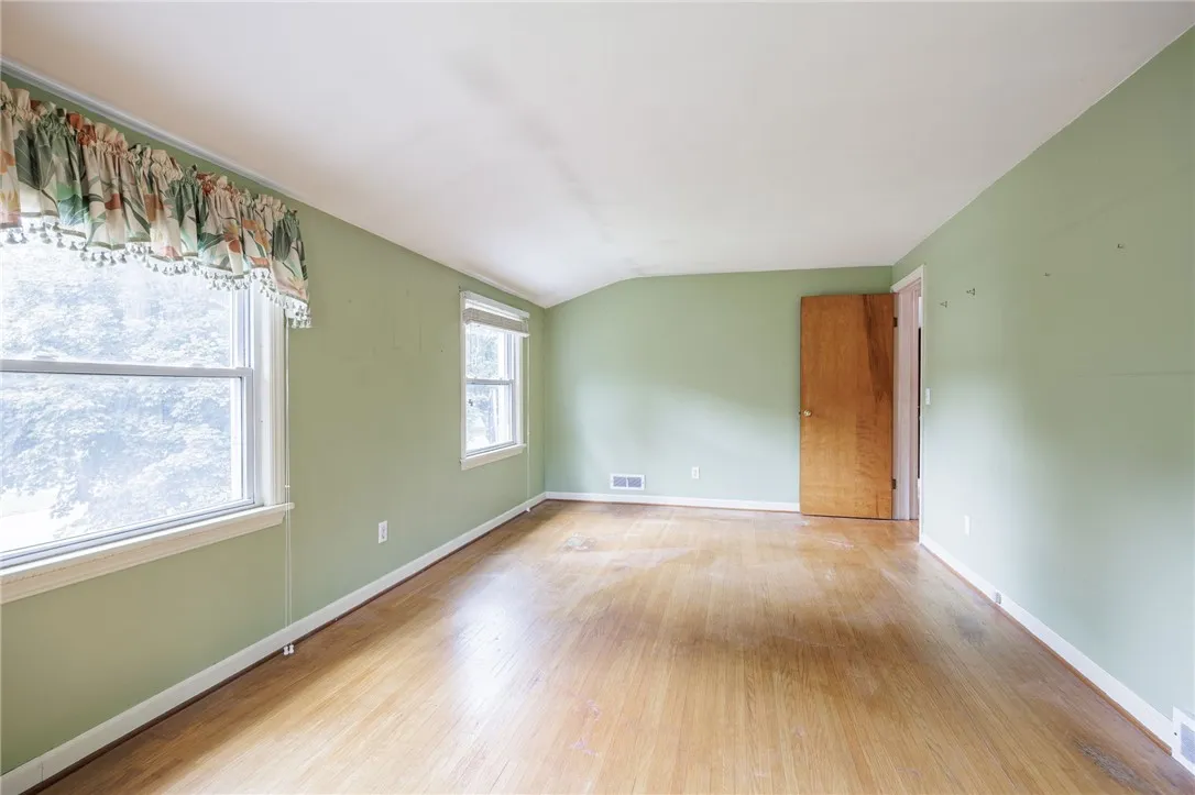 360 San Gabriel Drive, Rochester, New York 14610, Rochester, New York 14610, 4 Bedrooms Bedrooms, 7 Rooms Rooms,2 BathroomsBathrooms,Residential,For Sale,360 San Gabriel Drive, Rochester, New York 14610,R1622370