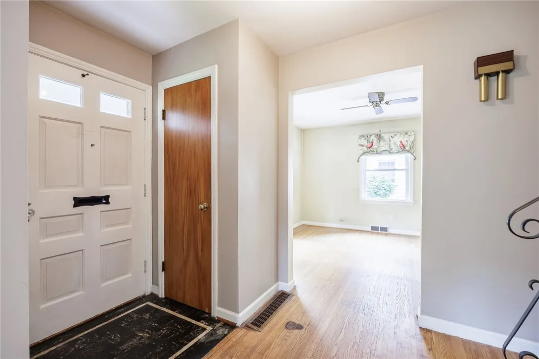 360 San Gabriel Drive, Rochester, New York 14610, Rochester, New York 14610, 4 Bedrooms Bedrooms, 7 Rooms Rooms,2 BathroomsBathrooms,Residential,For Sale,360 San Gabriel Drive, Rochester, New York 14610,R1622370