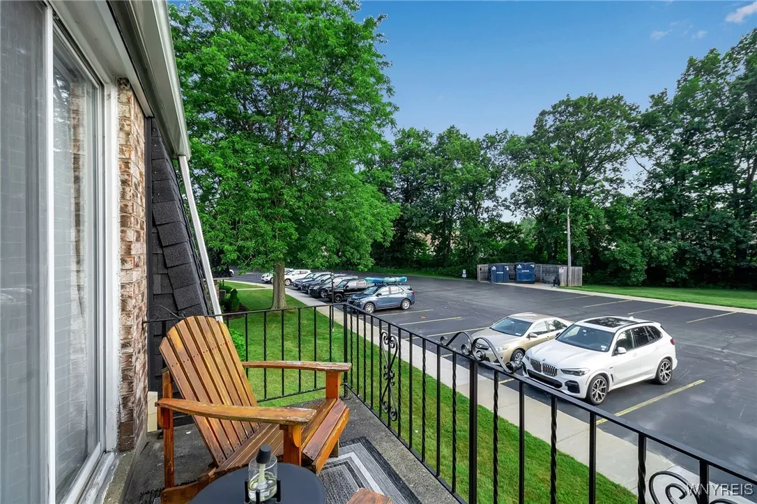 104 Foxberry Drive, Amherst, New York 14068, Amherst, New York 14068, 2 Bedrooms Bedrooms, 6 Rooms Rooms,1 BathroomBathrooms,Residential,For Sale,104 Foxberry Drive, Amherst, New York 14068,B1622263