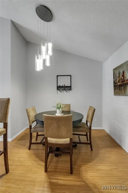 104 Foxberry Drive, Amherst, New York 14068, Amherst, New York 14068, 2 Bedrooms Bedrooms, 6 Rooms Rooms,1 BathroomBathrooms,Residential,For Sale,104 Foxberry Drive, Amherst, New York 14068,B1622263