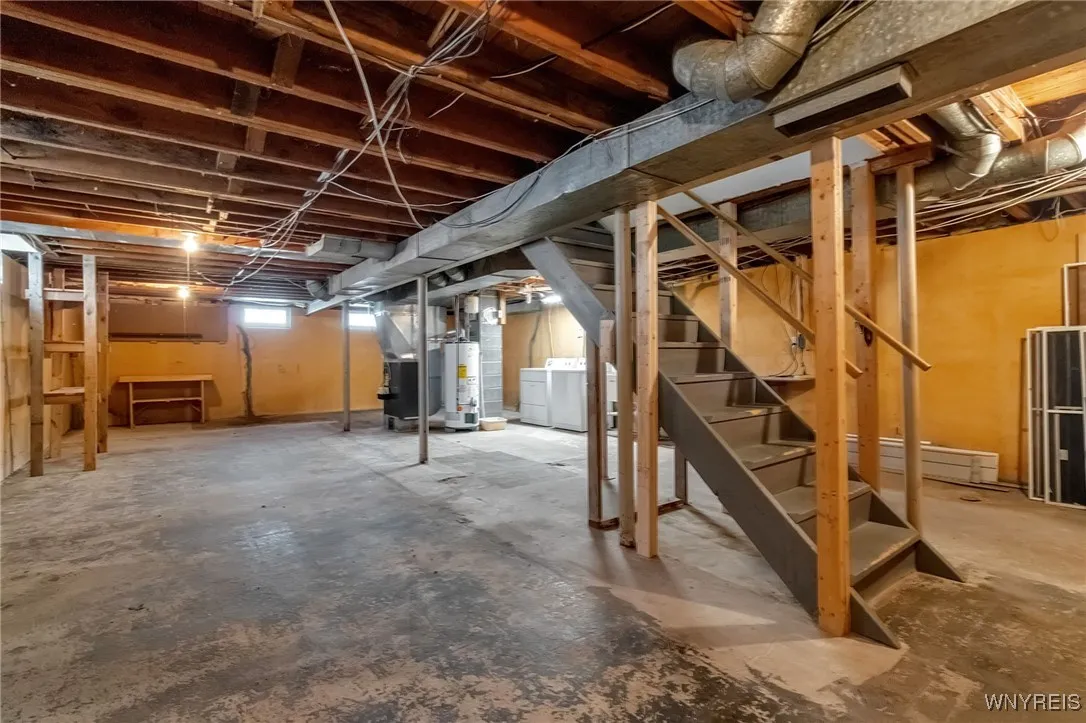 1014 98th Street, Niagara Falls, New York 14304, Niagara Falls, New York 14304, 3 Bedrooms Bedrooms, 5 Rooms Rooms,1 BathroomBathrooms,Residential,For Sale,1014 98th Street, Niagara Falls, New York 14304,B1621533