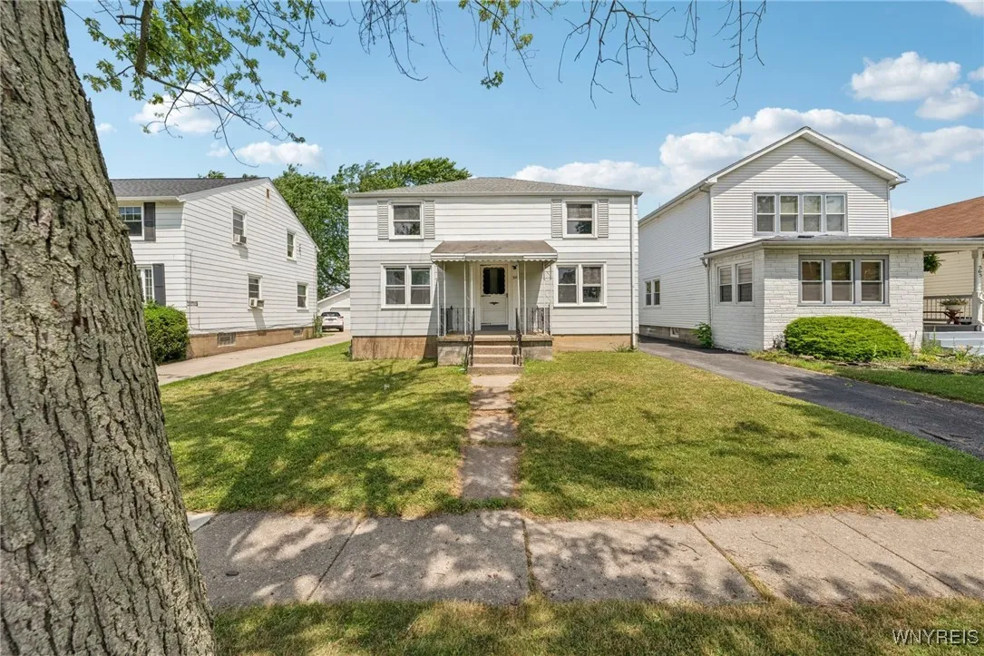 369 Kinsey Avenue, Tonawanda, New York 14217, Tonawanda, New York 14217, 4 Bedrooms Bedrooms, ,2 BathroomsBathrooms,Residential,For Sale,369 Kinsey Avenue, Tonawanda, New York 14217,B1593988