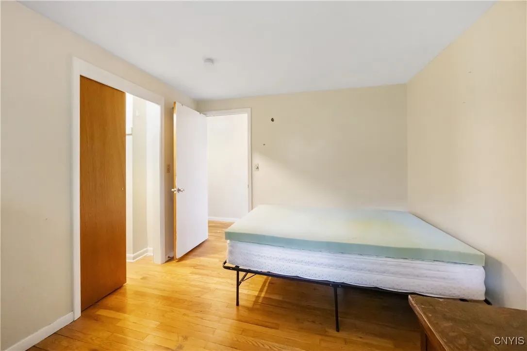 1018-20 Ackerman Avenue 1020, Syracuse, New York 1, Syracuse, New York 13210, 7 Bedrooms Bedrooms, ,2 BathroomsBathrooms,Residential,For Sale,1018-20 Ackerman Avenue 1020, Syracuse, New York 1,S1620898