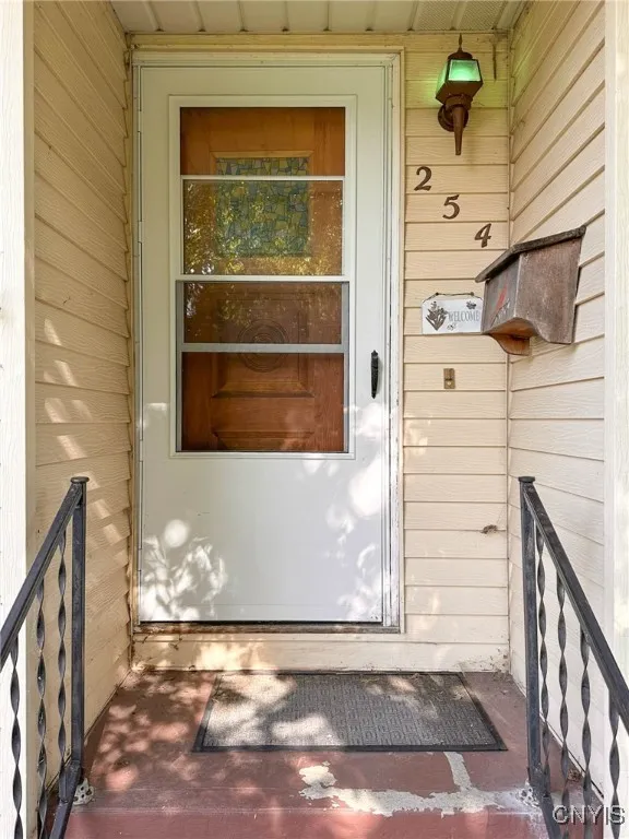 254 South Third Avenue, German Flatts, New York 13, German Flatts, New York 13357, 3 Bedrooms Bedrooms, 5 Rooms Rooms,1 BathroomBathrooms,Residential,For Sale,254 South Third Avenue, German Flatts, New York 13,S1621696