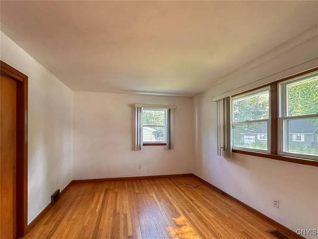 254 South Third Avenue, German Flatts, New York 13, German Flatts, New York 13357, 3 Bedrooms Bedrooms, 5 Rooms Rooms,1 BathroomBathrooms,Residential,For Sale,254 South Third Avenue, German Flatts, New York 13,S1621696