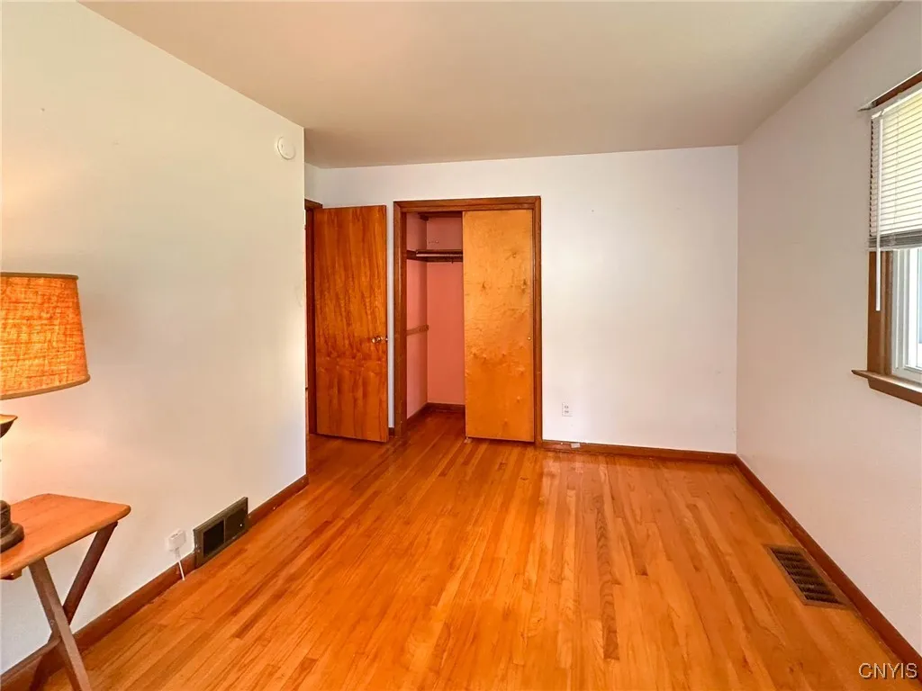 254 South Third Avenue, German Flatts, New York 13, German Flatts, New York 13357, 3 Bedrooms Bedrooms, 5 Rooms Rooms,1 BathroomBathrooms,Residential,For Sale,254 South Third Avenue, German Flatts, New York 13,S1621696