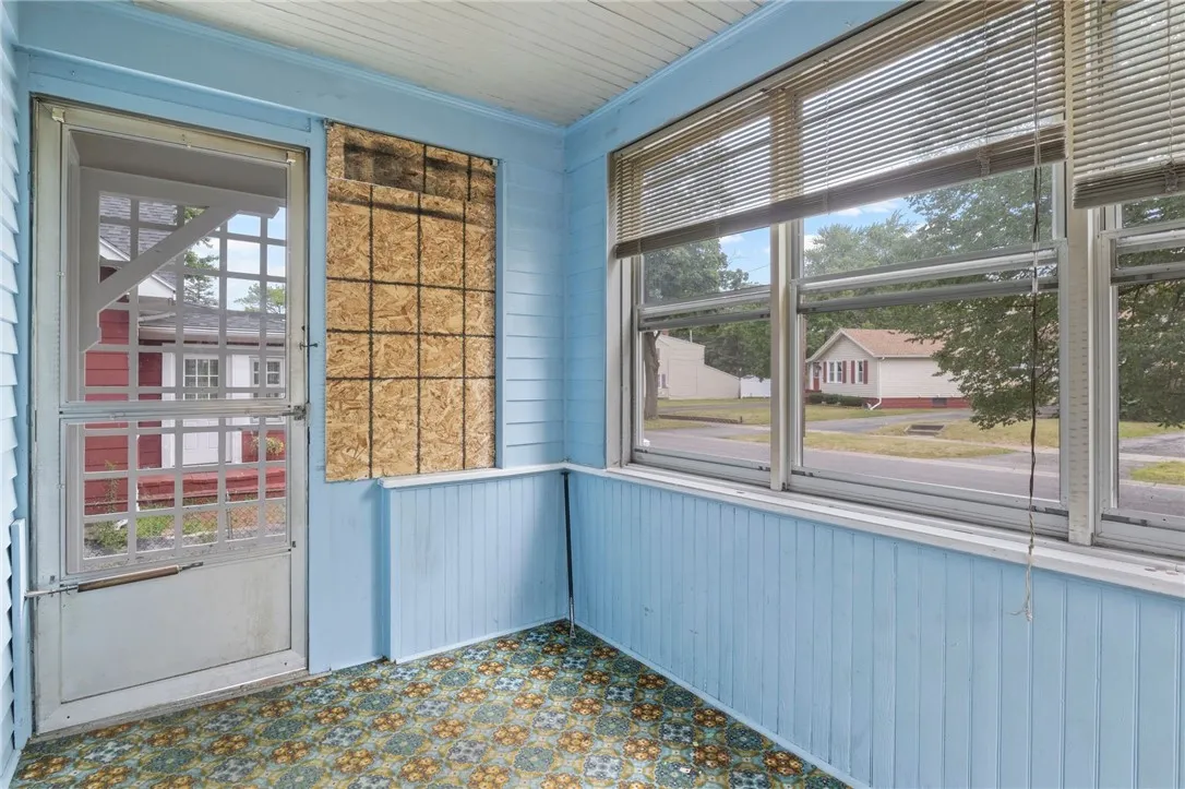 99 Sheraton Drive, Greece, New York 14616, Greece, New York 14616, 3 Bedrooms Bedrooms, 7 Rooms Rooms,1 BathroomBathrooms,Residential,For Sale,99 Sheraton Drive, Greece, New York 14616,R1622475