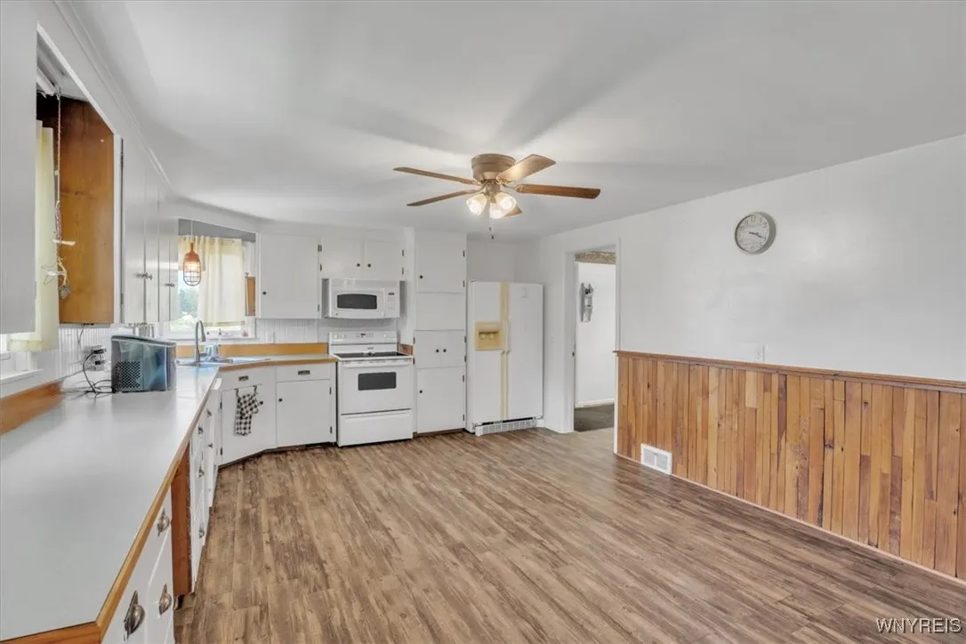 13939 Curriers Road, Sardinia, New York 14030, Sardinia, New York 14030, 4 Bedrooms Bedrooms, 7 Rooms Rooms,1 BathroomBathrooms,Residential,For Sale,13939 Curriers Road, Sardinia, New York 14030,B1622641