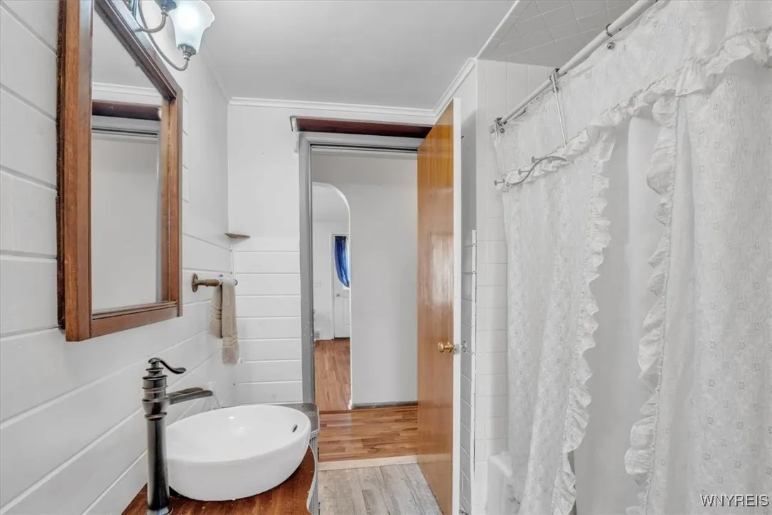 13939 Curriers Road, Sardinia, New York 14030, Sardinia, New York 14030, 4 Bedrooms Bedrooms, 7 Rooms Rooms,1 BathroomBathrooms,Residential,For Sale,13939 Curriers Road, Sardinia, New York 14030,B1622641