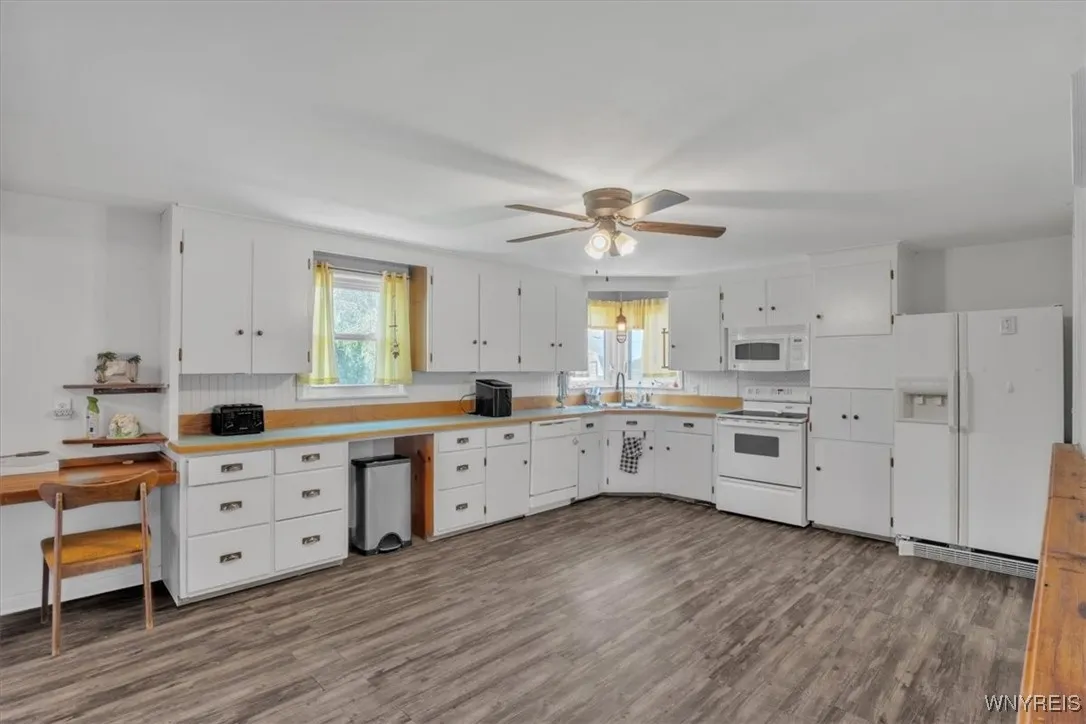 13939 Curriers Road, Sardinia, New York 14030, Sardinia, New York 14030, 4 Bedrooms Bedrooms, 7 Rooms Rooms,1 BathroomBathrooms,Residential,For Sale,13939 Curriers Road, Sardinia, New York 14030,B1622641