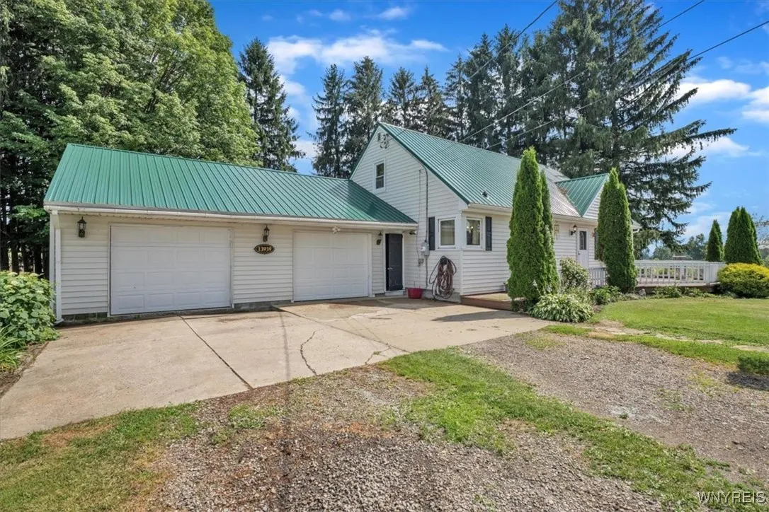 13939 Curriers Road, Sardinia, New York 14030, Sardinia, New York 14030, 4 Bedrooms Bedrooms, 7 Rooms Rooms,1 BathroomBathrooms,Residential,For Sale,13939 Curriers Road, Sardinia, New York 14030,B1622641