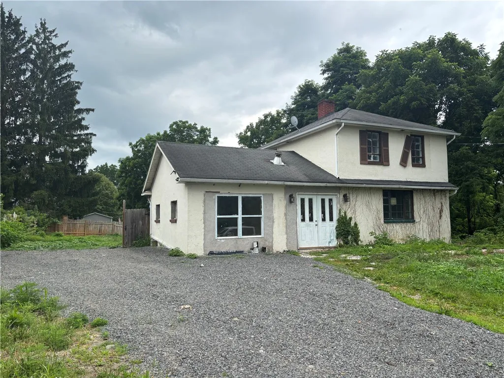 316 Morrowfield Avenue, Southport, New York 14904, Southport, New York 14904, 3 Bedrooms Bedrooms, 9 Rooms Rooms,1 BathroomBathrooms,Residential,For Sale,316 Morrowfield Avenue, Southport, New York 14904,R1622437