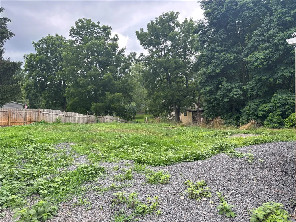 316 Morrowfield Avenue, Southport, New York 14904, Southport, New York 14904, 3 Bedrooms Bedrooms, 9 Rooms Rooms,1 BathroomBathrooms,Residential,For Sale,316 Morrowfield Avenue, Southport, New York 14904,R1622437