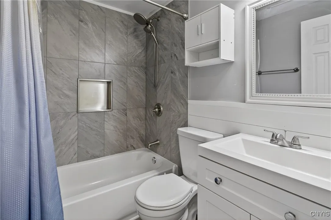 4182 Rancho Park Drive, Clay, New York 13090, Clay, New York 13090, 4 Bedrooms Bedrooms, 11 Rooms Rooms,1 BathroomBathrooms,Residential,Closed,4182 Rancho Park Drive, Clay, New York 13090,0,S1622209
