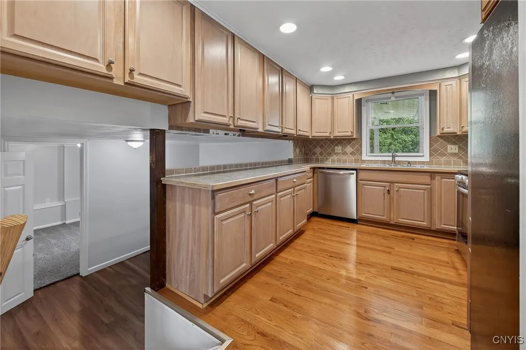 4182 Rancho Park Drive, Clay, New York 13090, Clay, New York 13090, 4 Bedrooms Bedrooms, 11 Rooms Rooms,1 BathroomBathrooms,Residential,Closed,4182 Rancho Park Drive, Clay, New York 13090,0,S1622209