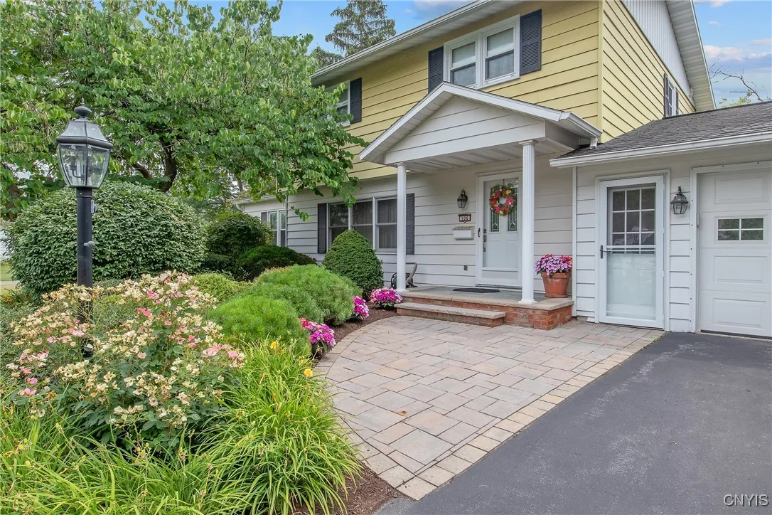 106 Mcardell Road, Salina, New York 13088, Salina, New York 13088, 4 Bedrooms Bedrooms, 10 Rooms Rooms,2 BathroomsBathrooms,Residential,Closed,106 Mcardell Road, Salina, New York 13088,0,S1620013