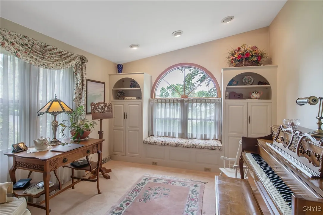 106 Mcardell Road, Salina, New York 13088, Salina, New York 13088, 4 Bedrooms Bedrooms, 10 Rooms Rooms,2 BathroomsBathrooms,Residential,Closed,106 Mcardell Road, Salina, New York 13088,0,S1620013